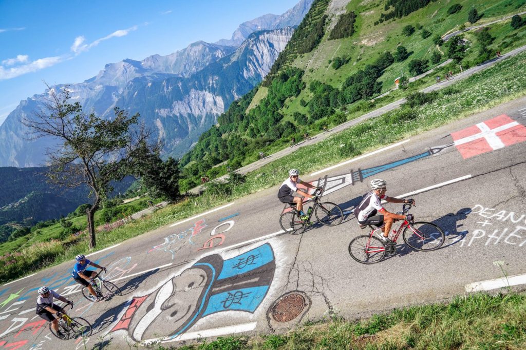 col alpe d'huez